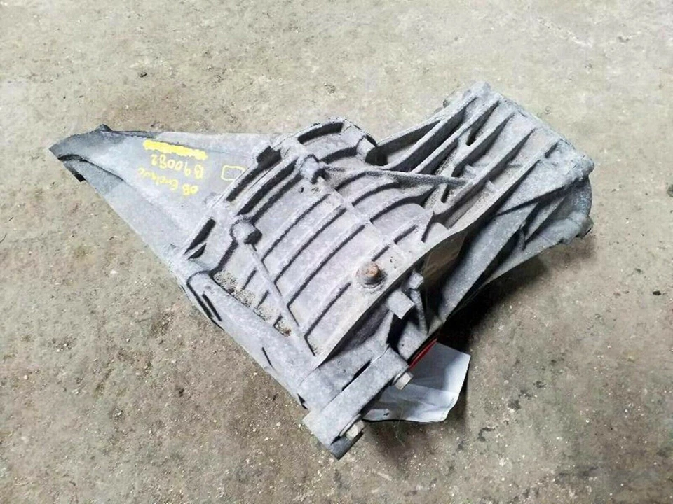 2007-2017 GMC ,Chevy Traverse Rear Axle Differential Carrier Assembly AWD OEM - Image 2 of 4