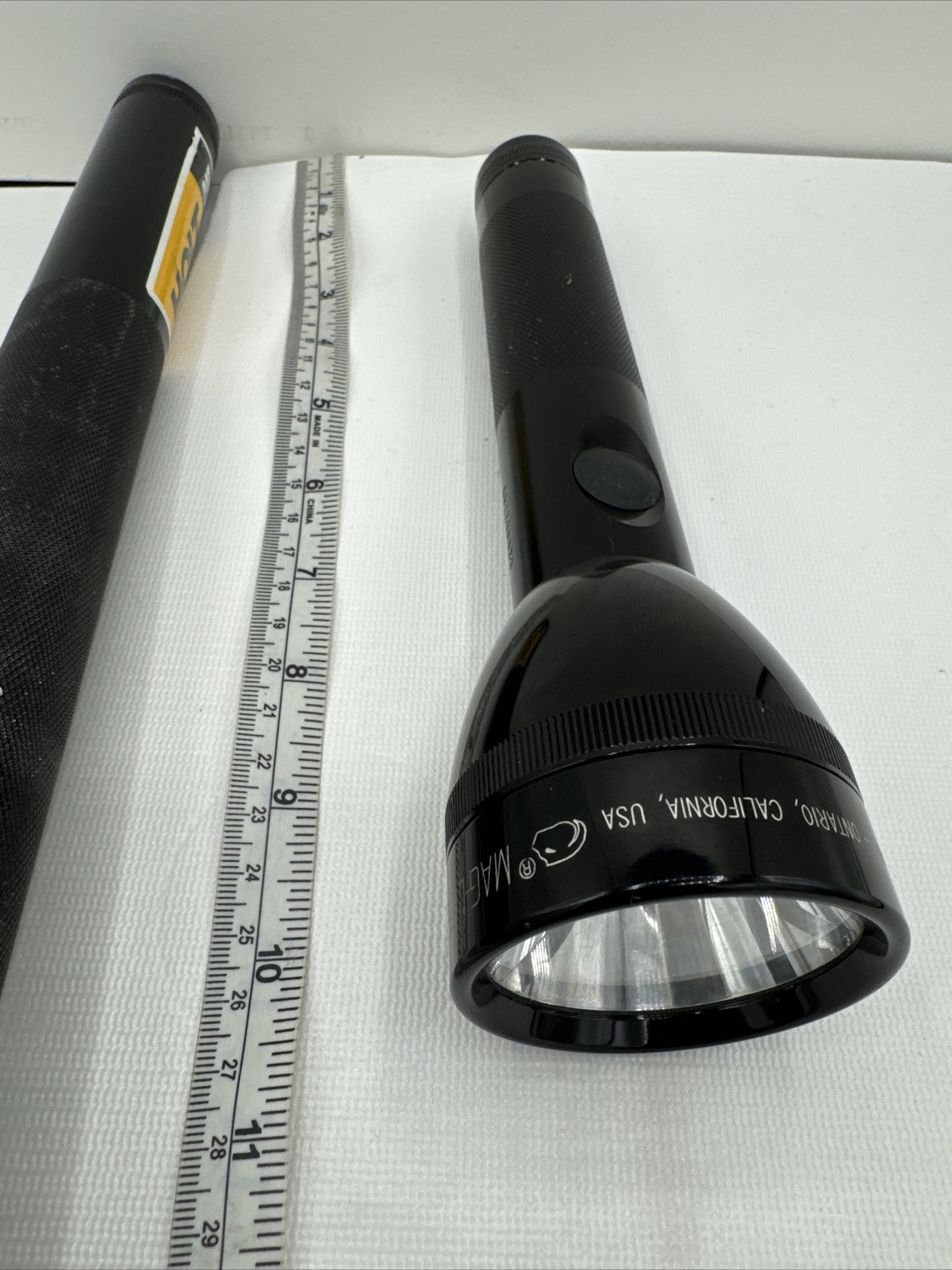 Lot of 2 Vintage MagLite Flashlights Made in USA ! Mag Lite C Batteries Not LED eBay