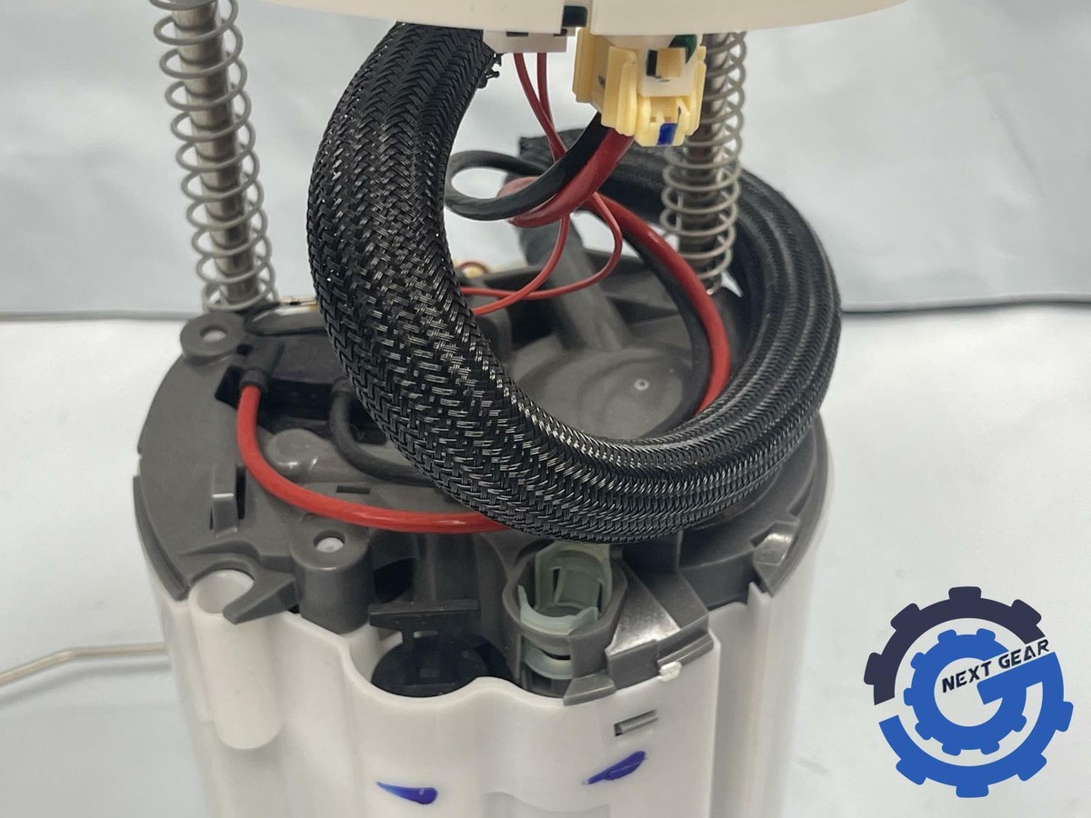 670003731 New OEM MASERATI Left Gas Fuel Pump Module