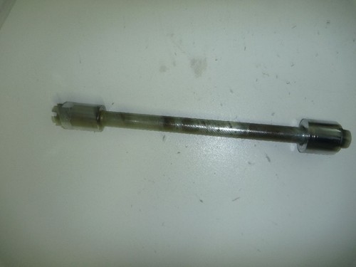 KAWASAKI Z440A Hinterachse Achse hinten gebraucht