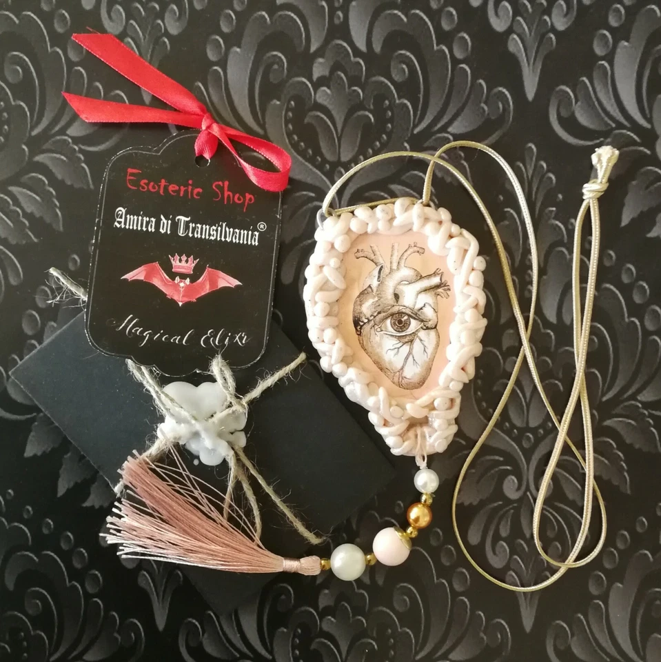 Amor Anatómico Corazón Ojo Collar Talismán Colgante Amuleto Mágico Dije Joyería Foto 2 de 4