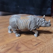 Vintage Schleich 2017 Indian Rhinoceros Rhino Figure