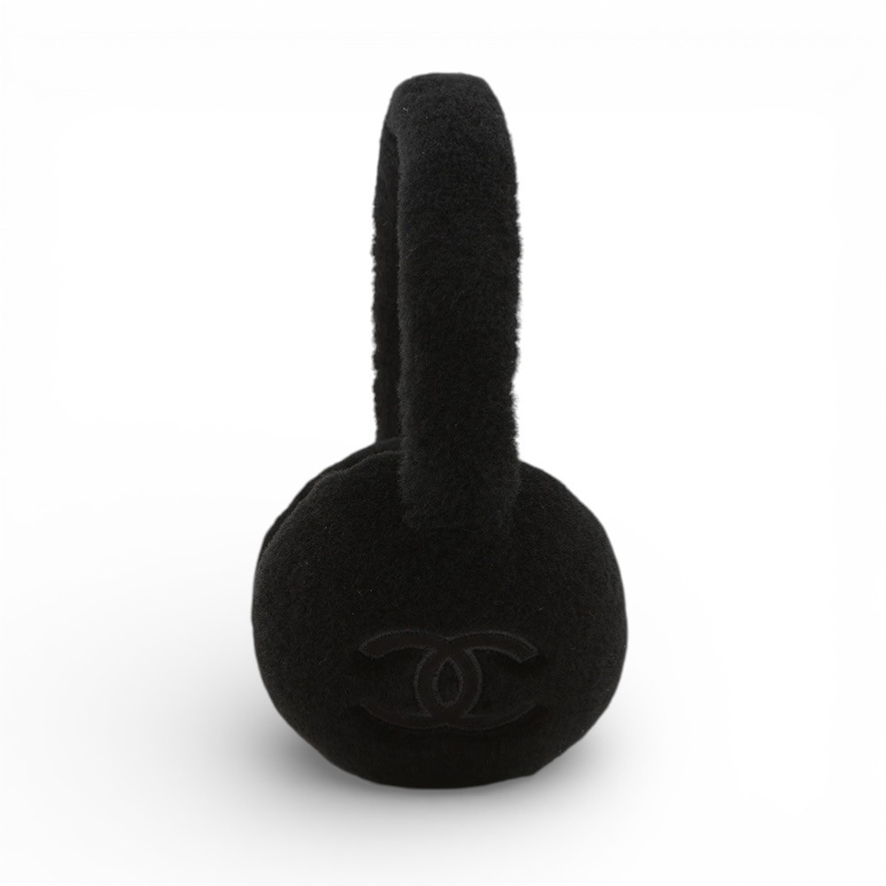 NEW Chanel Coco Neige 23N 2024/2025 Black CC Logo Shearling