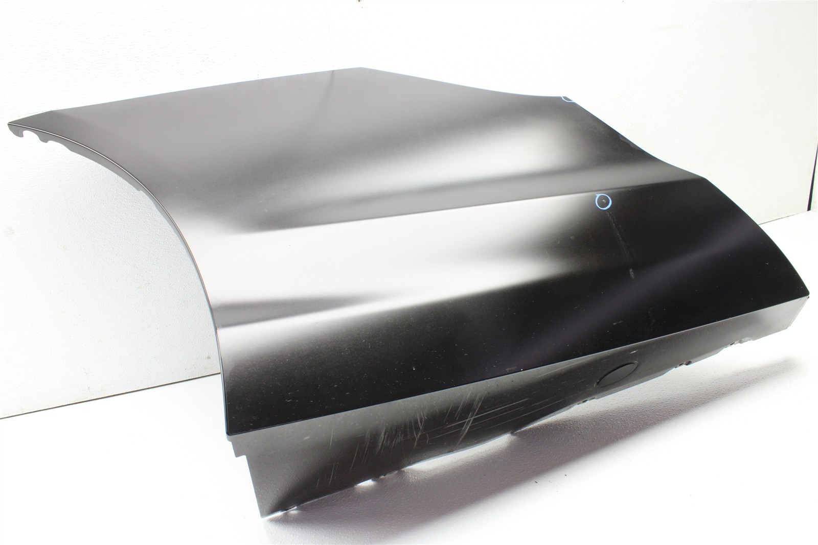 McLaren Artura 2025 Right Quarter panel trim