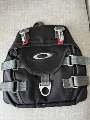 Oakley AP Tactical Roller Bag Clip | eBay