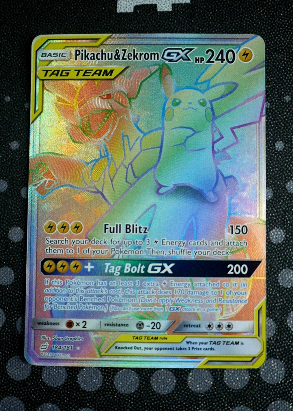 Pikachu & Zekrom-GX Pokemon SM - Team Up SM9 #184 Holo Rainbow Secret Rare