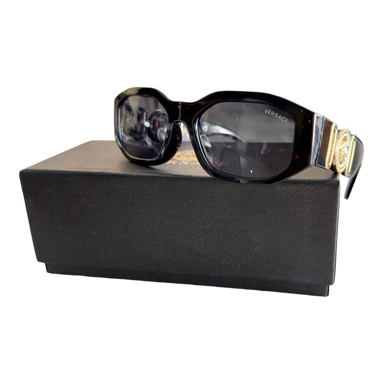 Versace Biggie Medusa Sunglasses Unisex, Black and Gold, VE4361 Excellent 3