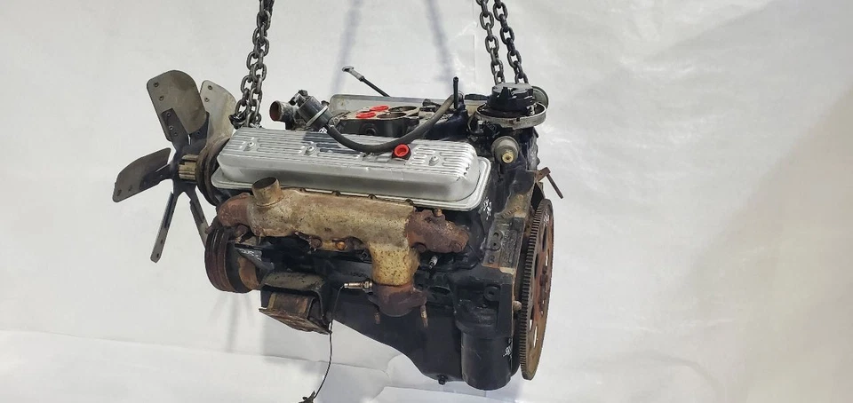 1982 Chevrolet Camaro OEM Engine Motor 5.0L Great Compression 8 Cylinder  - Image 2 of 4