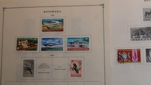 Stampsweis Botswana collection on Scott Intl pages est 152 Stamps to 99