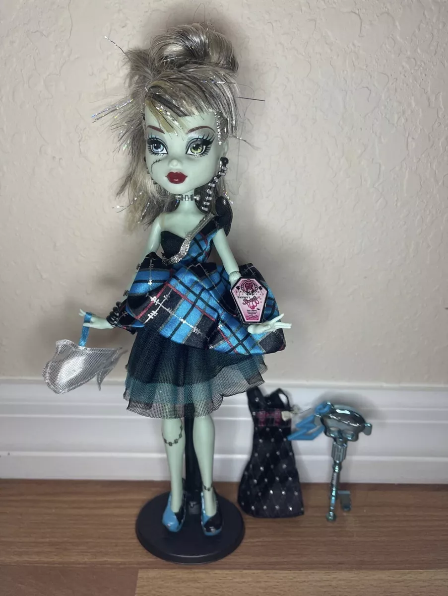  Monster High Sweet 1600 Frankie Stein Doll : Toys & Games