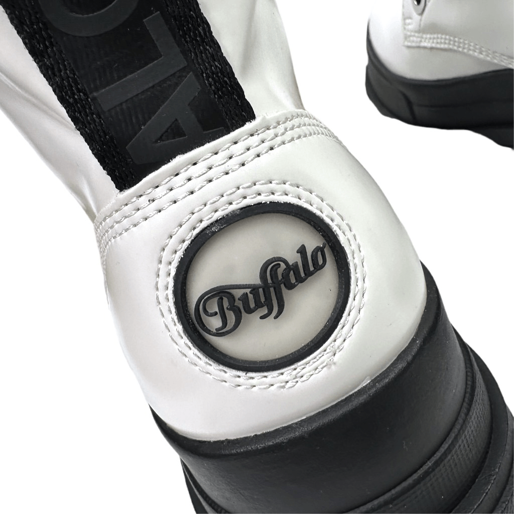 Buffalo London ASPHA HI レースアップ アンクルブーツ Buffalo London Aspha Lace Up Hi Booties Vegan Leather Sz 7.5 White