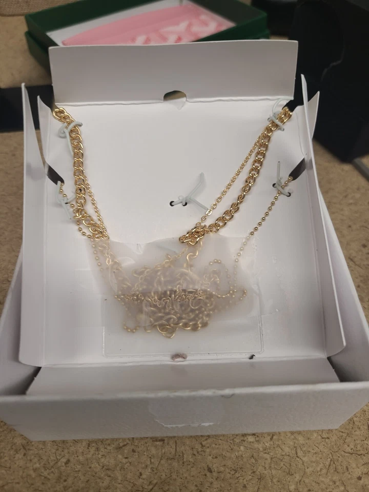 Collar corazón en capas Jessica Simpson tono dorado Foto 2 de 4