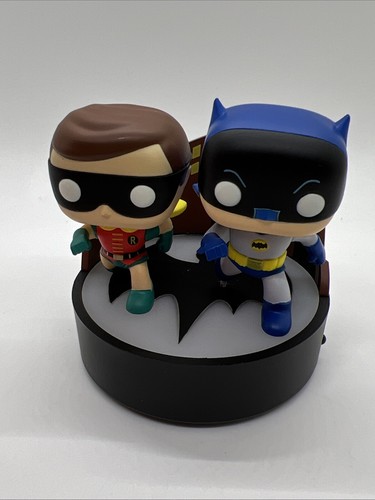 Hallmark Keepsake 2023 Magic Light & Sound Batman e Robin Funko Pop Ornamento - Foto 3 di 3