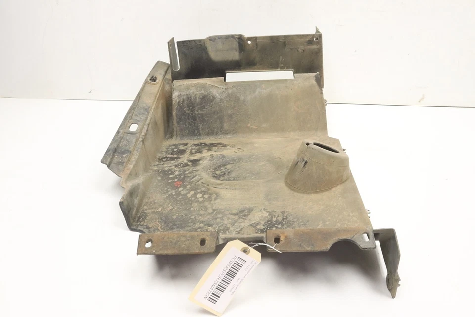 Can-Am Commander 800 MAX DPS 17 Under Seat Splash Guard Right 707900006 52357 Foto 3 de 4