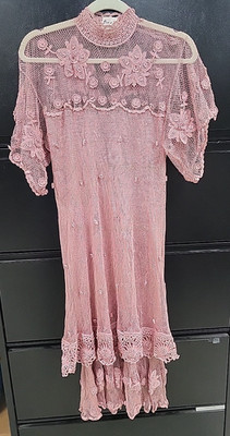 Lim's Pink Crochet Floral Lace Cocktail Length Dress Short Sleeve Mock Neck MED