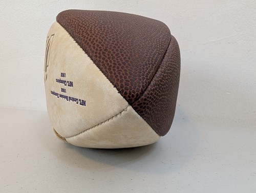 Minnesota Vikings Football Limited Edition NFL Champions Display Ball 90s - Picture 9 of 11