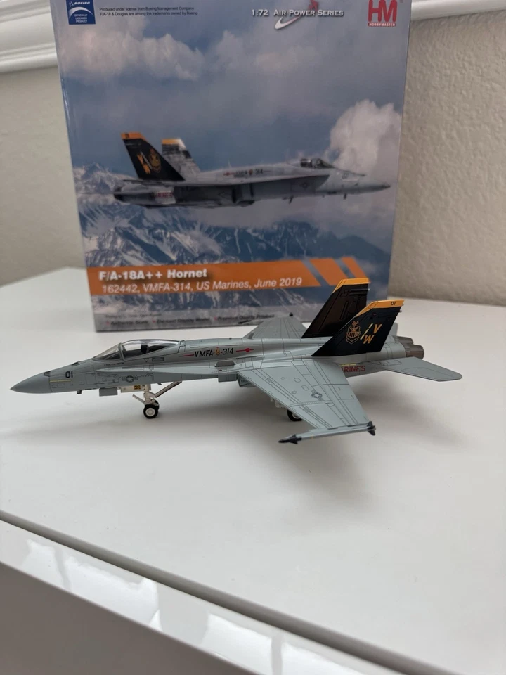 HA3562 Hobby Master F/A-18A++ Hornet 1/72 Modelo VW01 USMC VMFA-314 Negro Foto 2 de 4