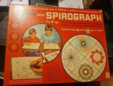 Vintage 1967 Kenner Spirograph with Booklet Original Box Nice Shape
