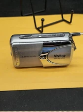 Vivitar ViviCam 3915 5.0 Mega Pixel Digital Camera