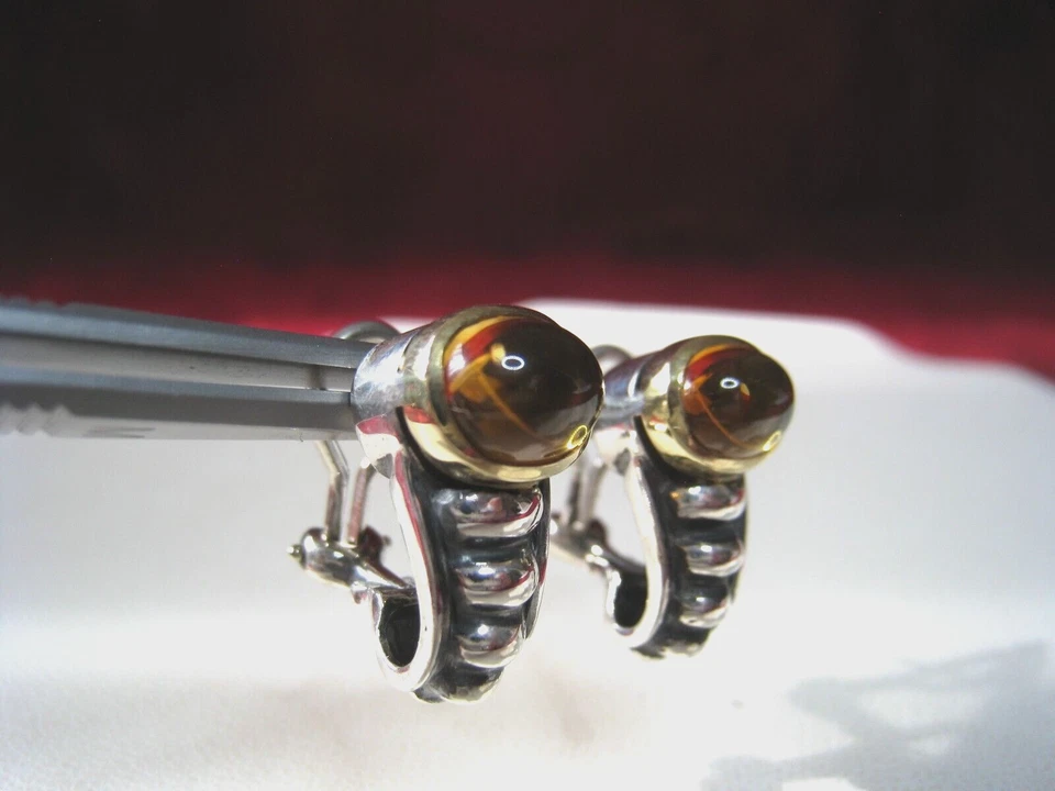 LAGOS CAVIAR 750 18K GOLD /925 STERLING SILVER LADIES CITRINE OMEGA BACK EARRING - Image 4 of 4