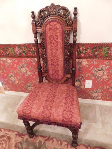 Set of 8 Pre Owned Antique French Renaissance Dining Chairs - Picture 4 of 8