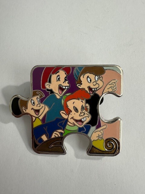 Character Connection Dumbo Puzzle Men Boys LE  Disney Pin (E1)