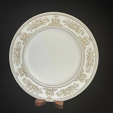 Wedgwood COLUMBIA GOLD on White Body 10.75" Dinner Plate
