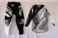 Answer Racing Syncron Motocross Gear Set Gray/White Mens 30 /Medium CLOSEOUT