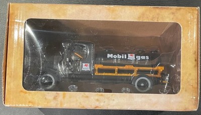 Kenworth Mobil 1931 Tanker Truck Toy BD&A Gas Gasoline Oil NIB New