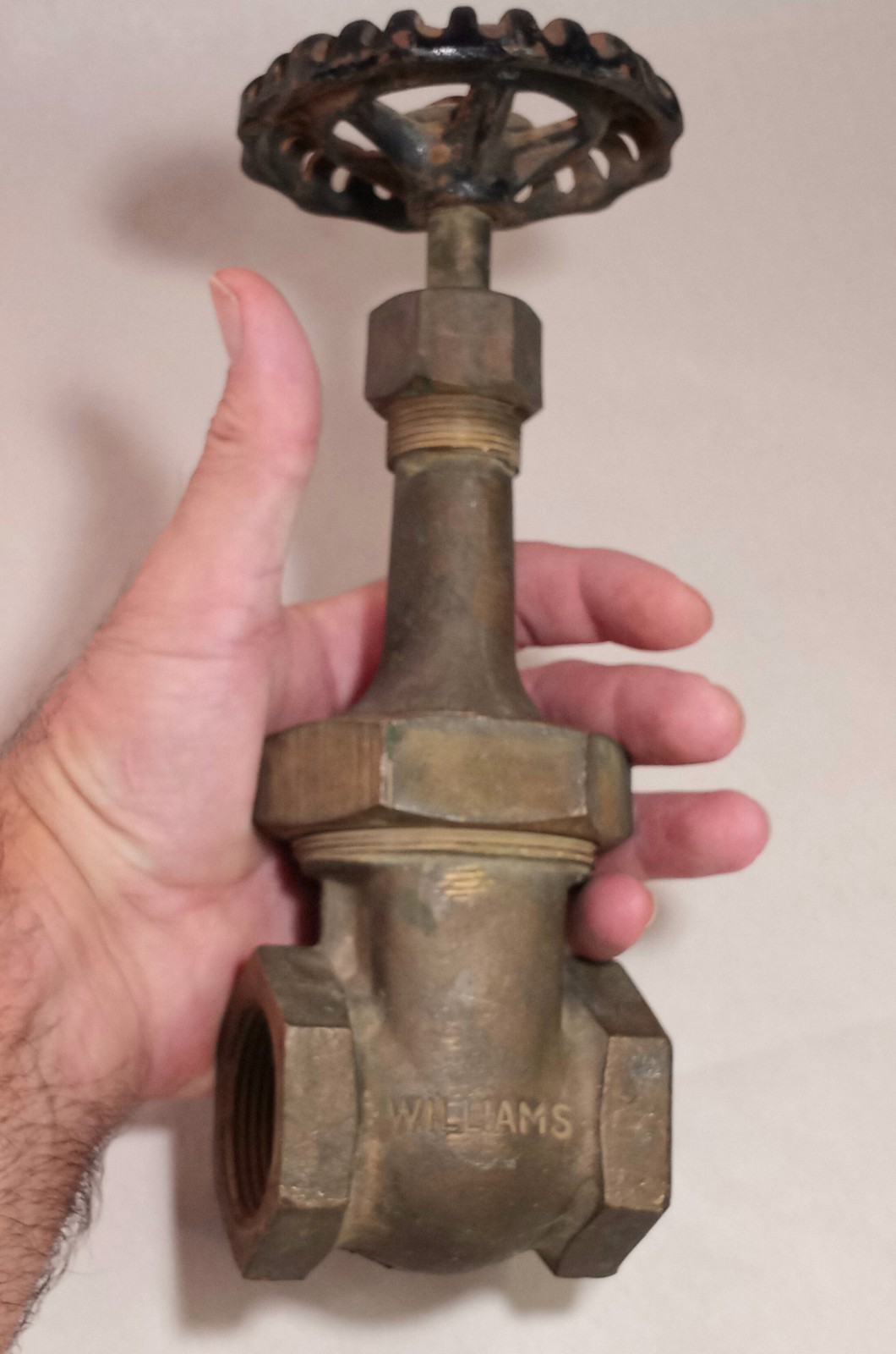 Vtg Williams Large 1-1/4" Brass Globe Or Gate Valve 200 W.P. Steam Punk 5 Lbs.