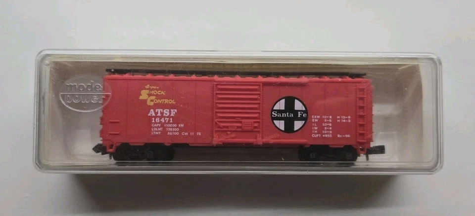 N Scale Model Power 3438 ATSF Santa Fe Single Door Box Car #16471 - Image 2 of 4