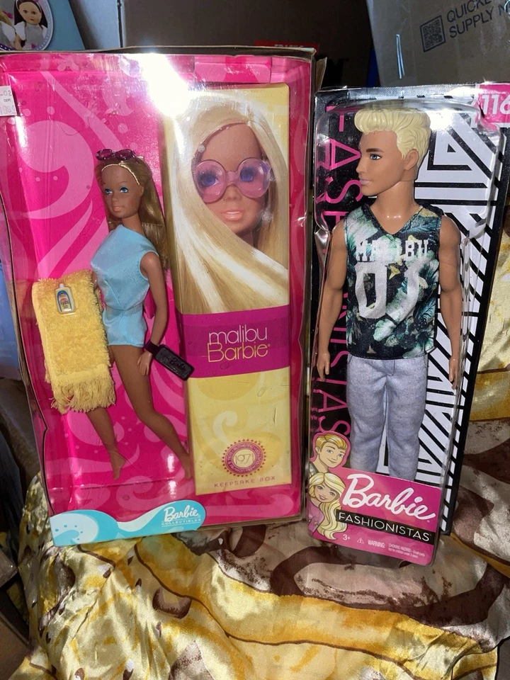 New 2001 Reproduction 1971 Malibu Barbie Doll 56061 Mattel/Malibu Ken Doll - Image 3 of 4