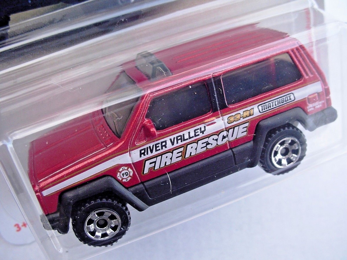 マッチボックス ジープ チェロキー ポリス *Jeep Cherokee Police