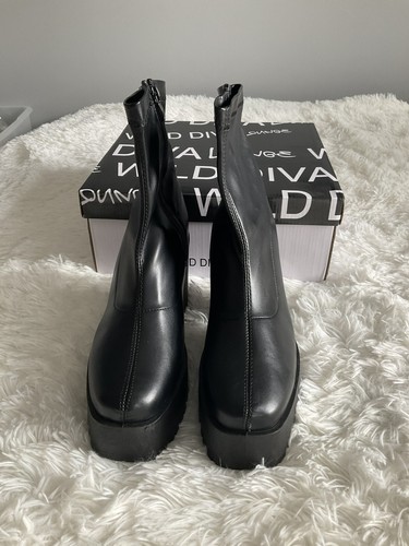 Wild Diva Lounge Women's Poland Ankle Boots Size 7.5 Black Faux Leather NEW - Picture 2 of 7