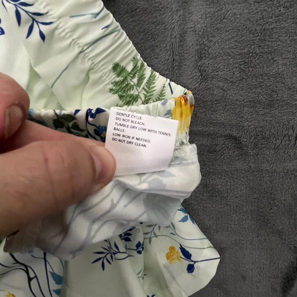 Pantalones cortos para mujer sin marca 2XL blancos florales elásticos con cordón cintura elástica Foto 3 de 4