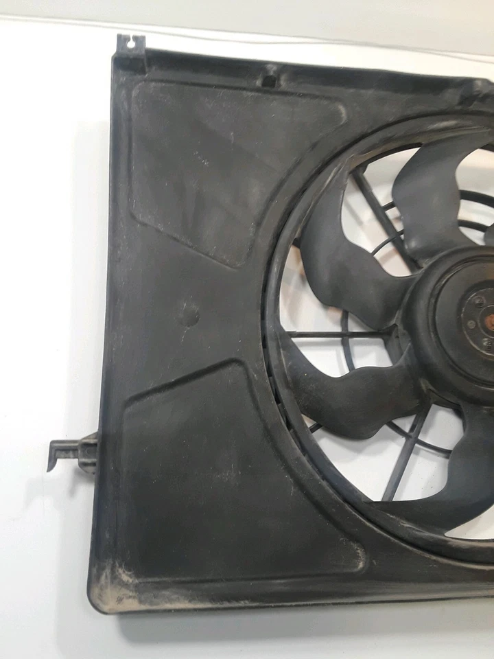 KIA OPTIMA 2007 ventilador de refrigeración del radiador OEM O0X5 Foto 2 de 4