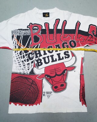 90s CHICAGO BULLS MICHAEL JORDAN T-Shirt All Over Vtg NBA
