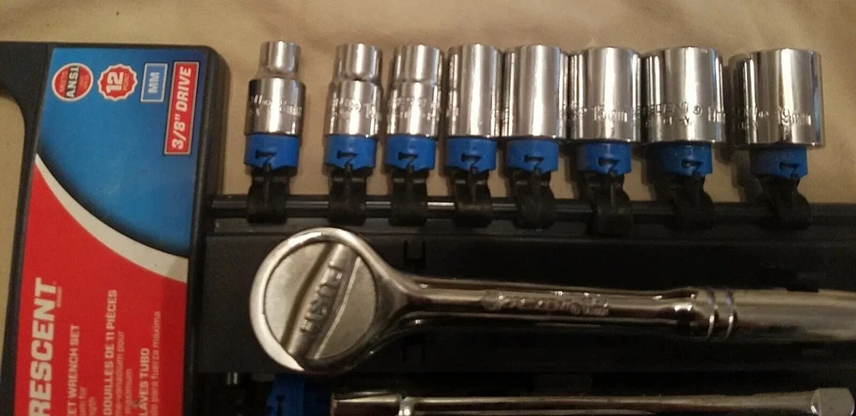 Crescent 11 Piece Socket Wrench Set, CSWS11M, 3/8” Drive MM - Image 2 of 2