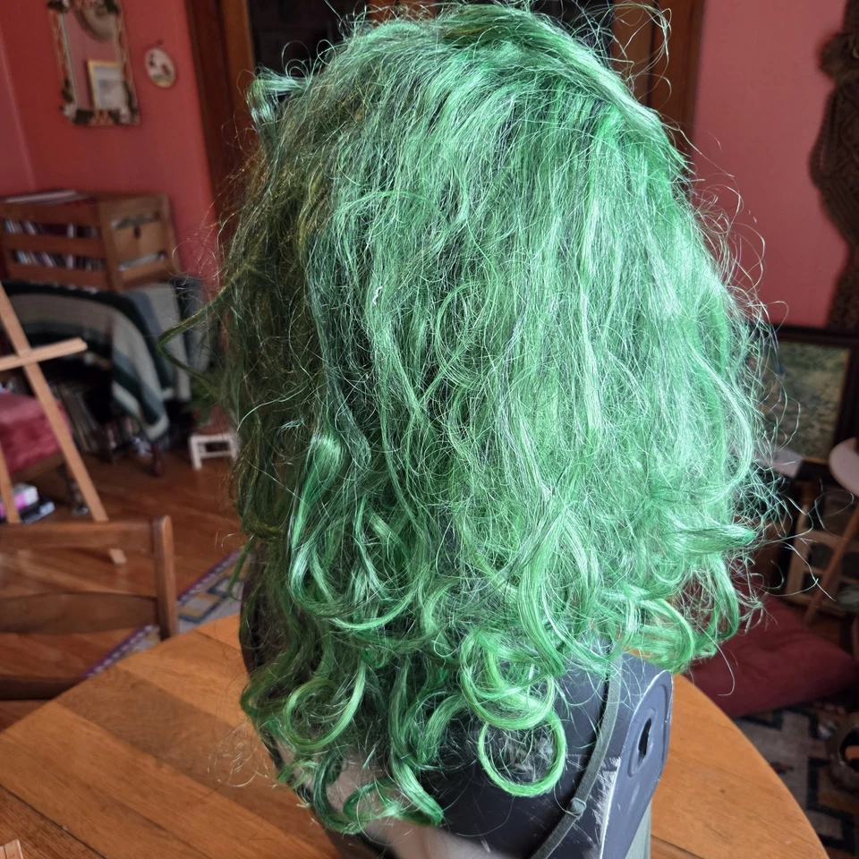 Batman DC Comics The JOKER Deluxe Adult Latex HALLOWEEN Mask - Image 4 of 4