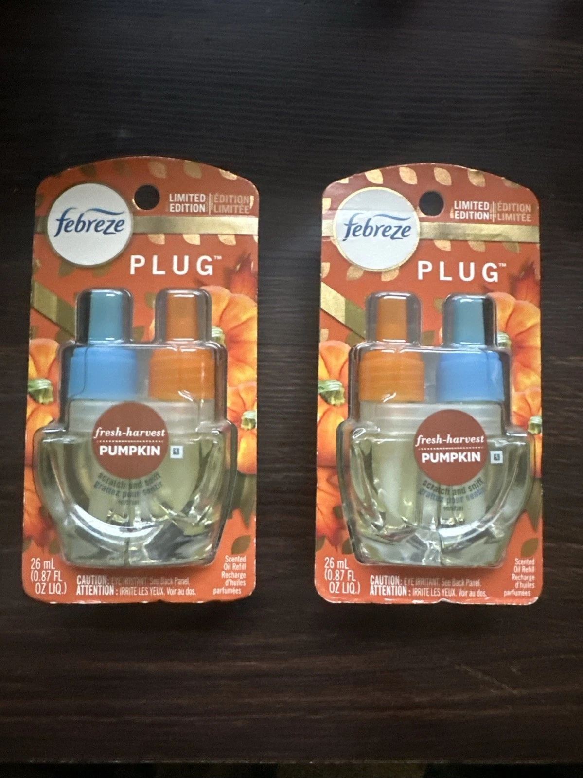 Febreze Plug Air Freshener Refills, Limited Edition Fresh Harvest Pumpkin Scent - Thumbnail 3