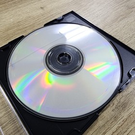 USED AUTHENTIC WORKING -) RESIDENT EVIL (- GAME DISC ONLY - SEGA SATURN