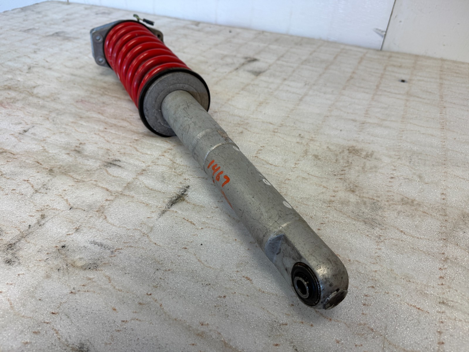 Maserati GranTurismo 2008-2019 Front Left Strut assembly P/N 275663