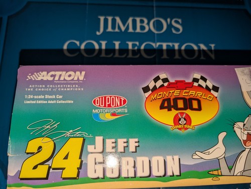 Action Jeff Gordon #24 DuPont Looney Tunes 2001 Monte Carlo - Picture 1 of 15