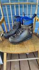 Them Skates 909 Black w Rare Blue Intuition Liner Size Large