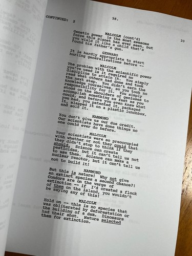 Jurassic Park Script Signed- Autograph Reprints- 142 Pages- Dinosaurs - Picture 6 of 8