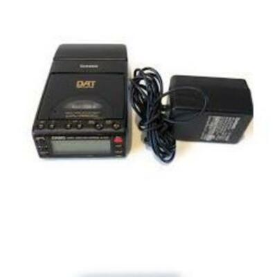 CASIO DA-R100 DAT Portable Recorder Player Very Rare CASIO DA-R100 DAT Portable Recorder Player Very Rare