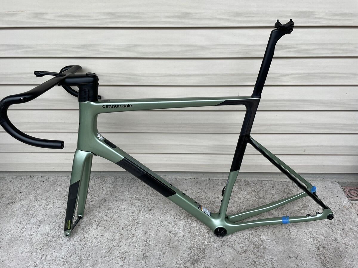 2020 Cannondale Supersix Evo HiMod 58cm Disc Brake Carbon 2020 Cannondale Supersix Evo HiMod 58cm Disc Brake Carbon