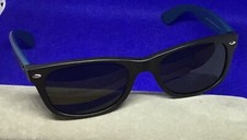 Ray Ban RB2132 52mm Very Rare Colors New Wayfarer new Polycarb lenses, orig case