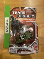 Transformers Universe G1 Deluxe Autobot Hound And Ravage 25th Anniversary Figure
