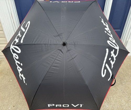 Titleist Tour Single Canopy Umbrella 68” Black/Red